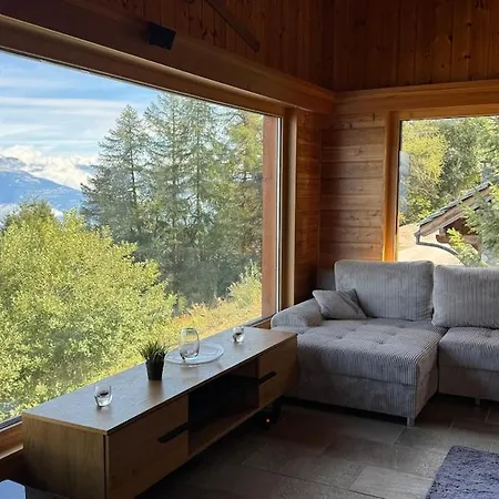 In Out For 10 People With Breathtaking View *