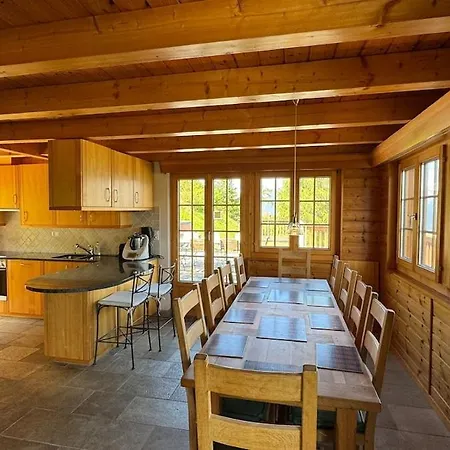 In Out For 10 People With Breathtaking View