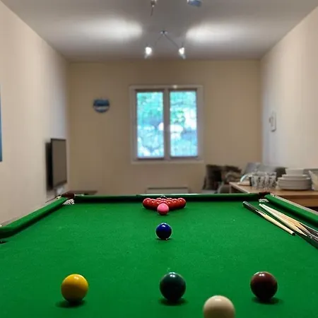 In Out For 10 People With Breathtaking View Шале *