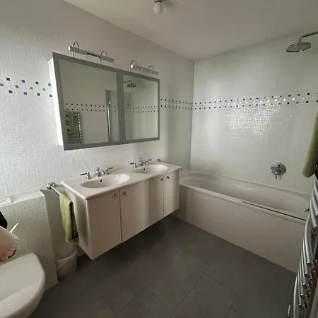 In Out For 10 People With Breathtaking View Шале