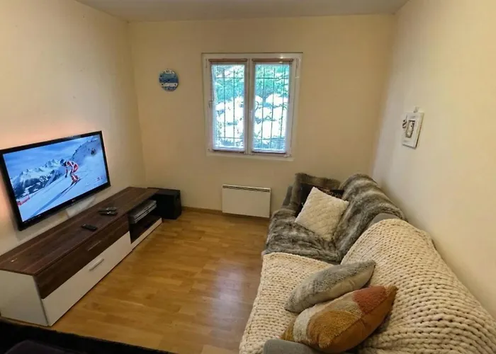 In Out For 10 People With Breathtaking View